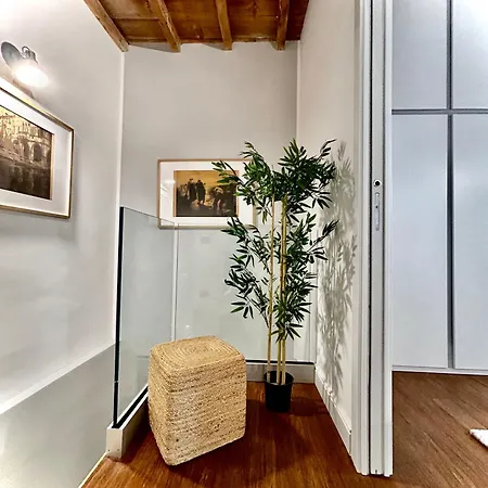 Ticinese Luxury Centro דירה
